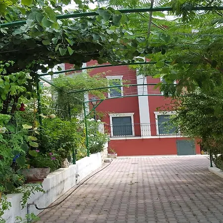 Liogerma House